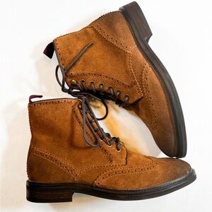 Vince Camuto VY-DYRON Men’s Suede Wingtip Boots - Size 10.5M - New in Box